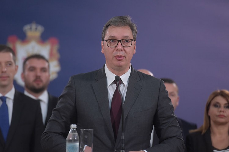 Kako je Vučićev istup na albanskom postao viralan