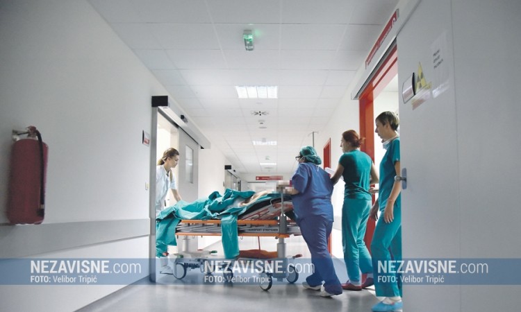 "Nezavisne" na dežurstvu u Urgentnom centru: Hrabra borba za svaki dah