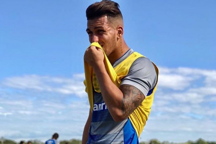 Tragična žurka: Argentinski fudbaler pao sa terase i poginuo