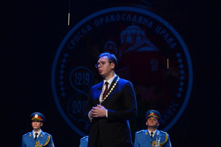 Vučić: Orden me obavezuje da se još više borim za Srbiju