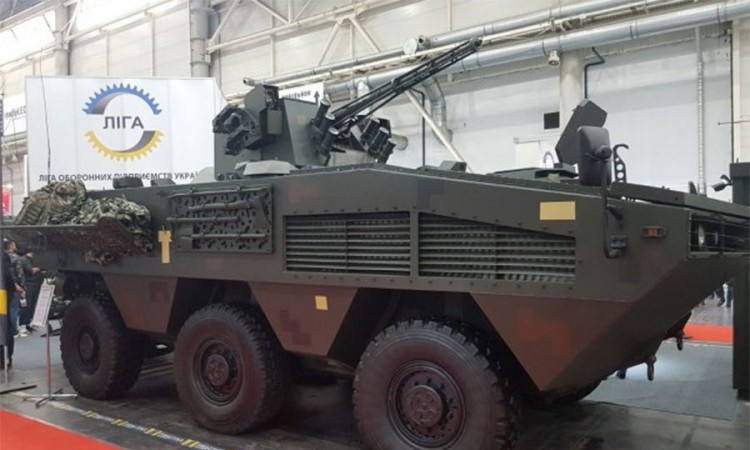 Noviteti sa Sajma naoružanja u Kijevu: Antonov po zapadnom modelu