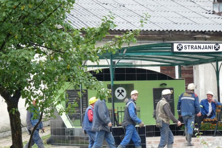 Rudari poručili da su spremni fizički se obračunati s policijom