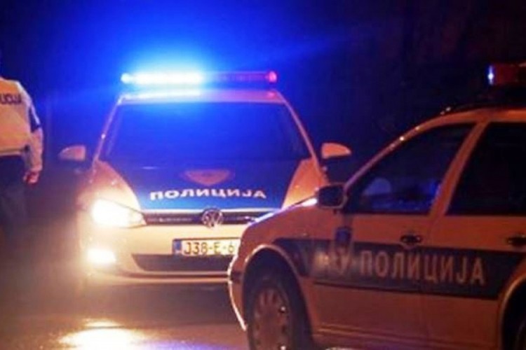 Teška saobraćajka na putu Doboj-Teslić, obustavljen saobraćaj