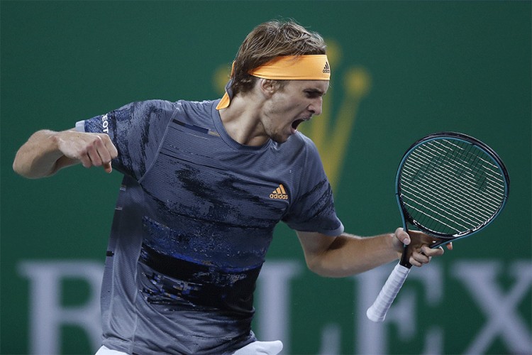 Zverev bolji od Federera za polufinale Šangaja