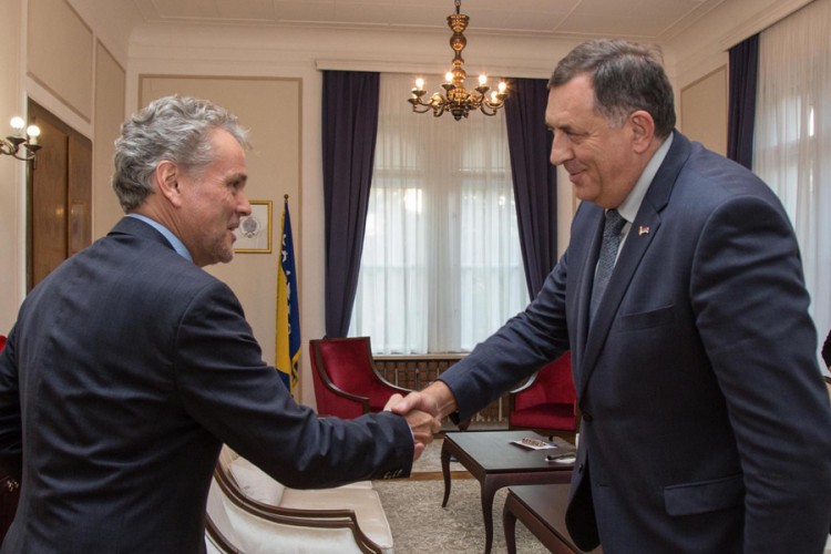 Dodik i Satler: Raditi ubrzano na formiranju Savjeta ministara