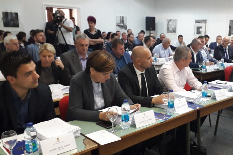 Dobojski odbornici mogu da govore samo kad dobiju riječ