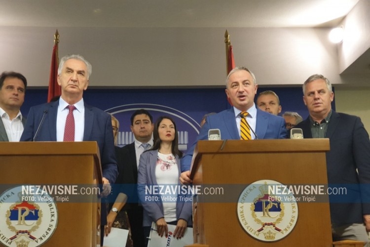 PDP i SDS: Naše legitimno pravo da uđemo u pregovore o formiranju Savjeta ministara