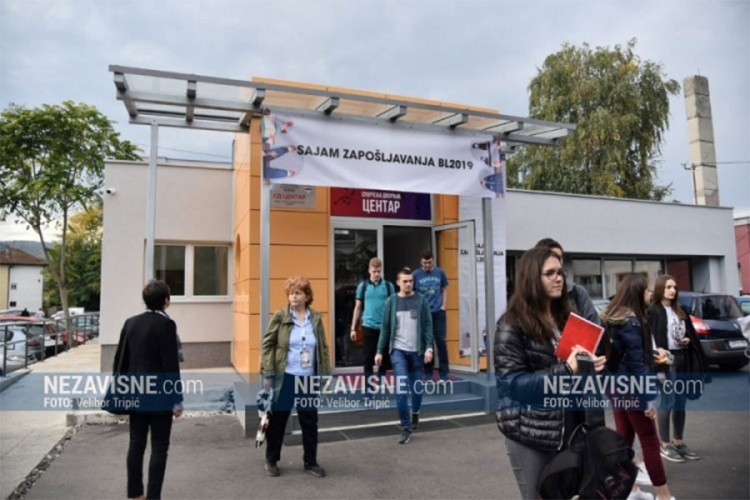 Sajam zapošljavanja u Banjaluci: Mladi hoće u proizvodnju, ali nakratko