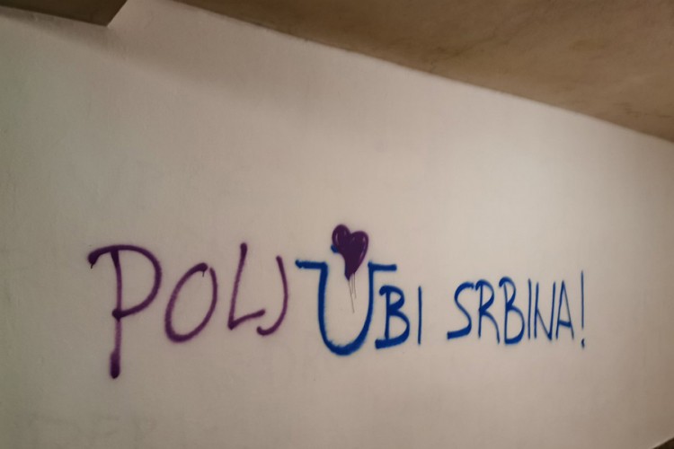 Grafit mržnje ponovo prepravio u poruku mira