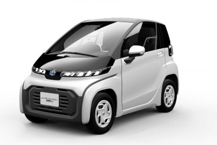 Toyota manja i od Smarta