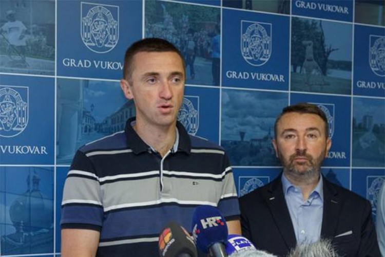 Penava: Nema uslova za veća prava Srba
