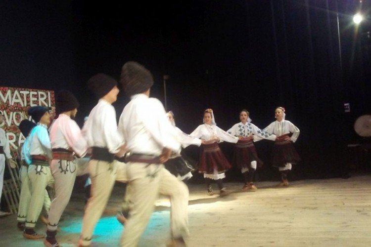 Smotra folklora izvođačkih ansambala Srpske