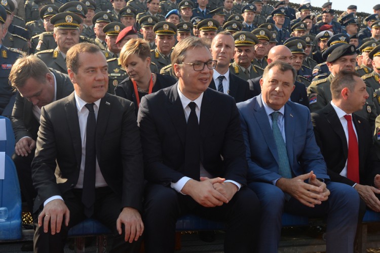 Vučić, Medvedev i Dodik na vojnoj vježbi "Sloboda 2019"