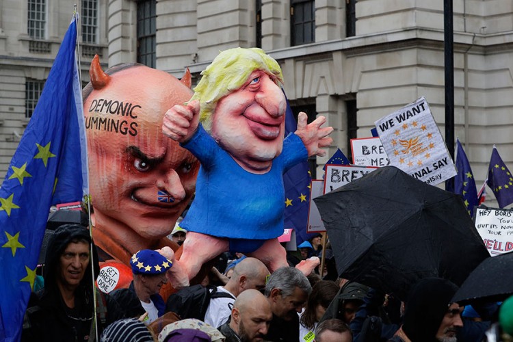 Odgađa se glasanje o Brexitu