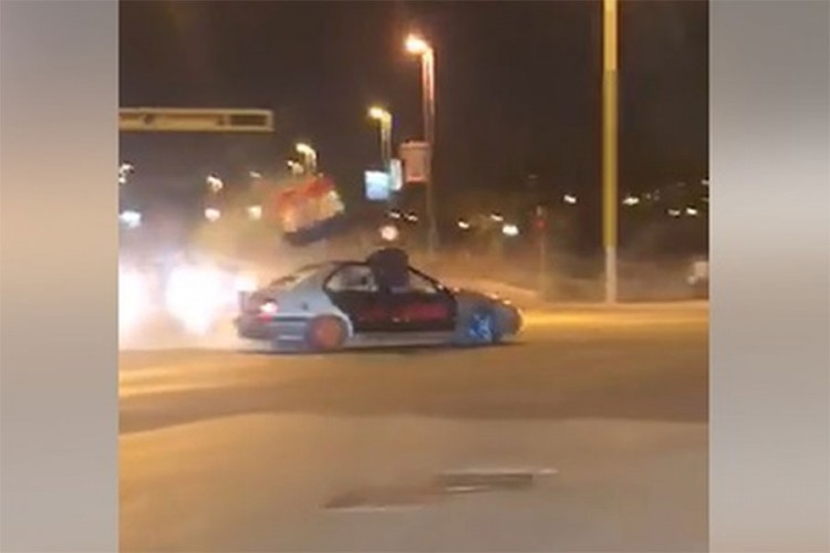 Svatovsko driftanje u Splitu podijelilo na Facebooku
