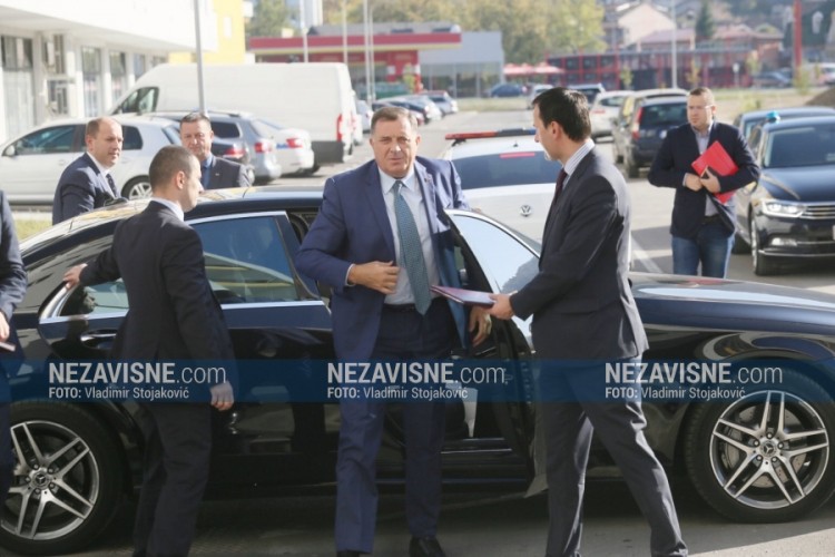 Dodik: Nema potrebe da produbljujemo problem sa DNS-om