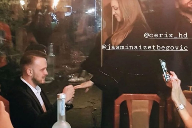 Zaprošena kćerka Bakira Izetbegovića