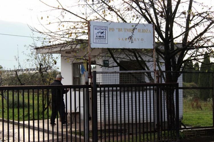 Umjesto poljoprivrednicima zemljište dali fudbalskom klubu