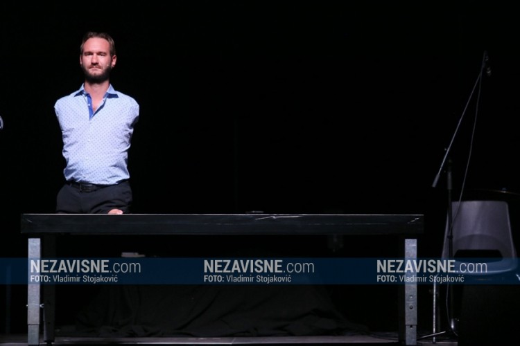 Nik Vujičić za "Nezavisne": Nemojte samo gledati u prošlost i na Zapad