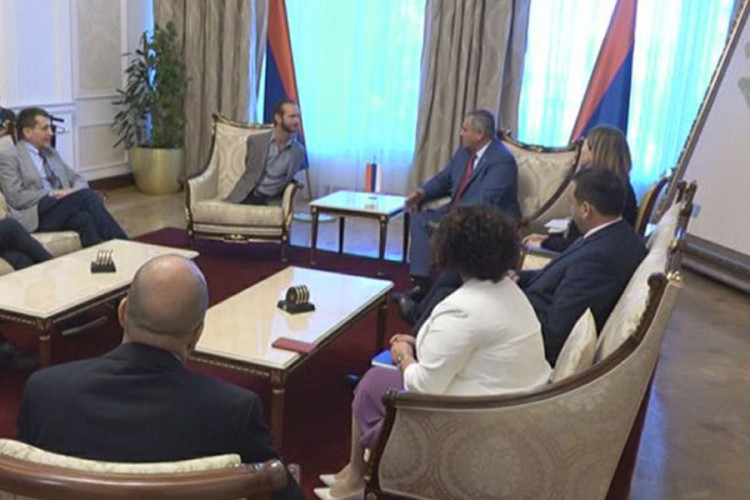 Nik Vujičić se sastao sa rukovodstvom Srpske