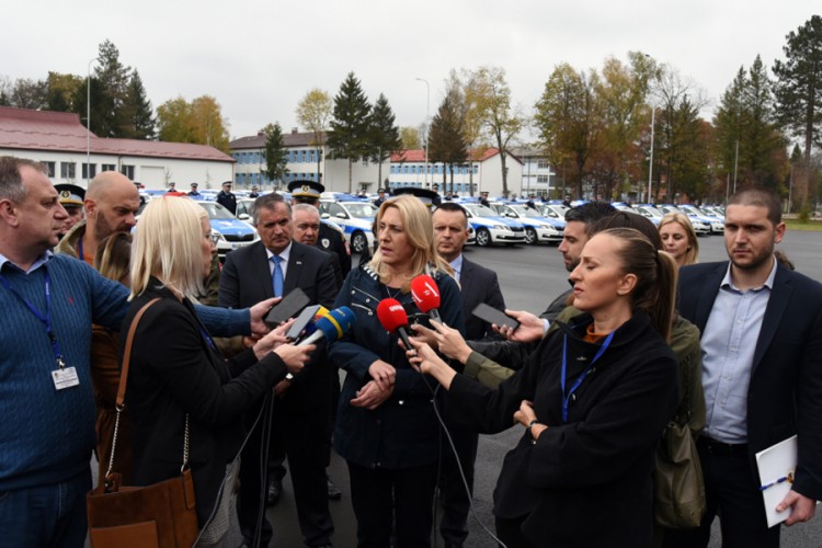 Cvijanović: U kontinuitetu radimo na jačanju policije