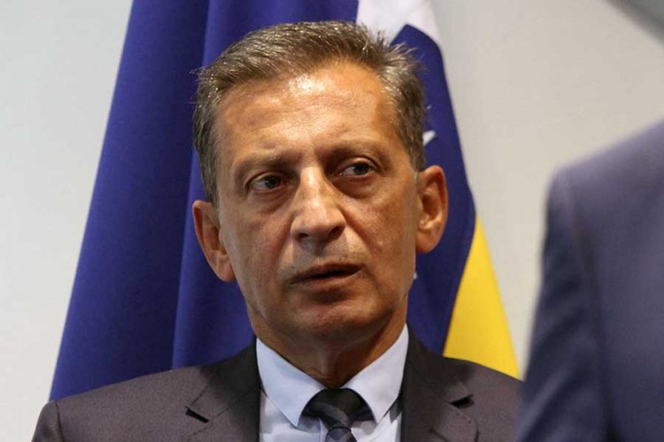 "Nezavisne" saznaju: Odgođeno poništavanje diplome direktora OBA
