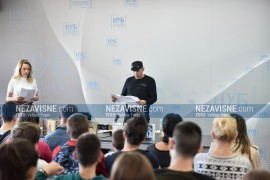 Petrović: Pokušavam da nadahnem decu da sama stvore neka čuda