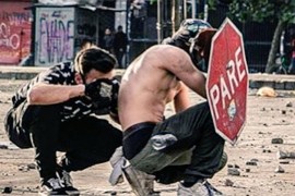 Super heroj protesta u Čileu hit na društvenim mrežama