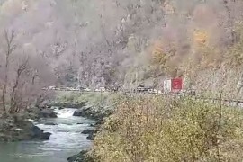 U slijetanju kamiona u Vrbas poginula dva radnika