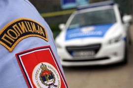 Udario pješaka i pobjegao