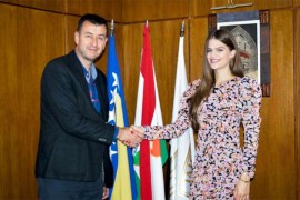 Načelnik Jajca ugostio Miss BiH Ivanu Ladan