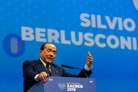 Berluskoni u bolnici nakon pada u Zagrebu