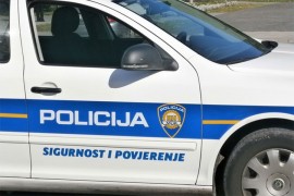 Užas u Slavonskom Brodu: Pozvali ženu u auto pa ju ubili?