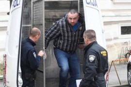 Sin hrvatskog generala tukao ženu, razbijao, otimao i iznuđivao