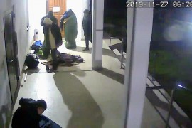 Migranti okupirali džamiju u Bosanskoj Otoci