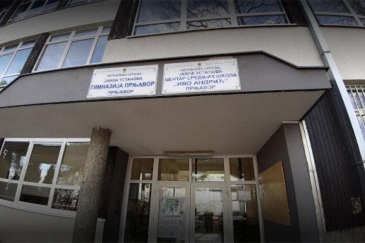 Obustavljena nastava u prnjavorskoj Gimnaziji
