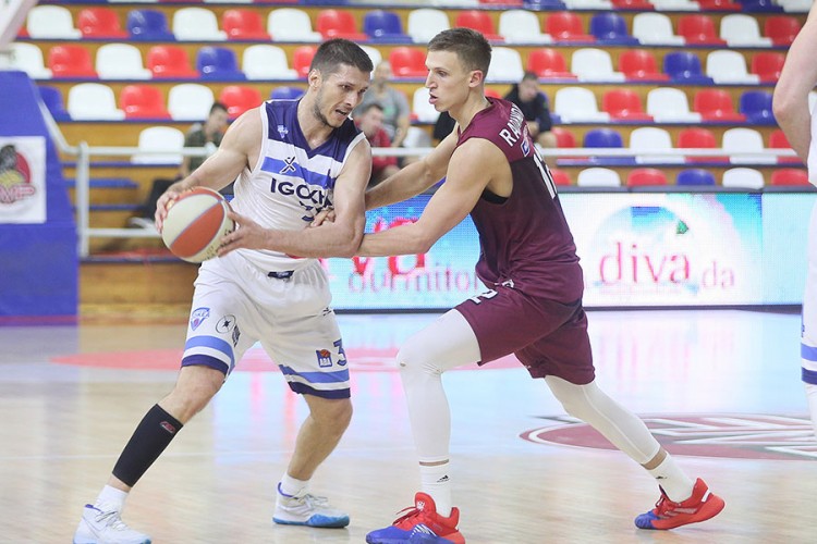 Reset Igokee za "fenjeraški" derbi