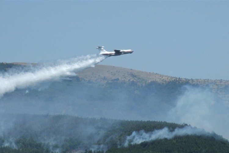 Avion-tanker "iljušin 76“ krenuo za Srbiju