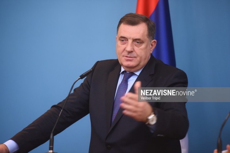 Dodik: Pacoli ne može nikome da drži lekcije