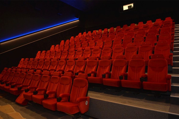 Velika sala Centra za kulturu i obrazovanje od poplava čeka obnovu