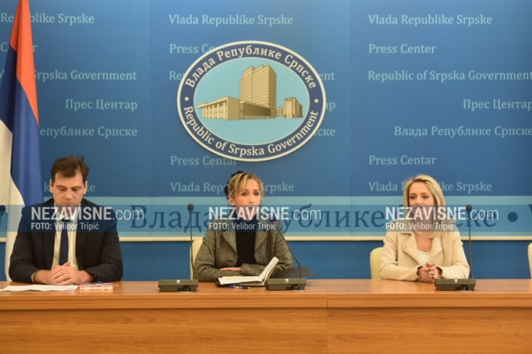 Radnici stali u odbranu Lukačeve: "Optužbe za mobing nisu tačne"