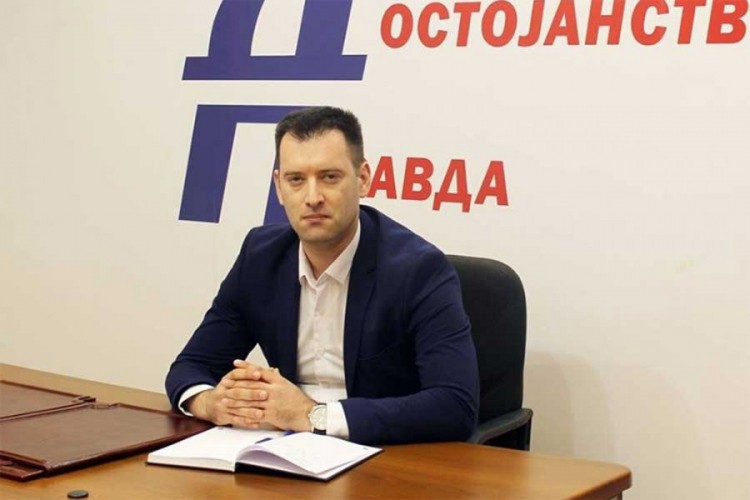 "Formirati prelazni Savjet ministara"