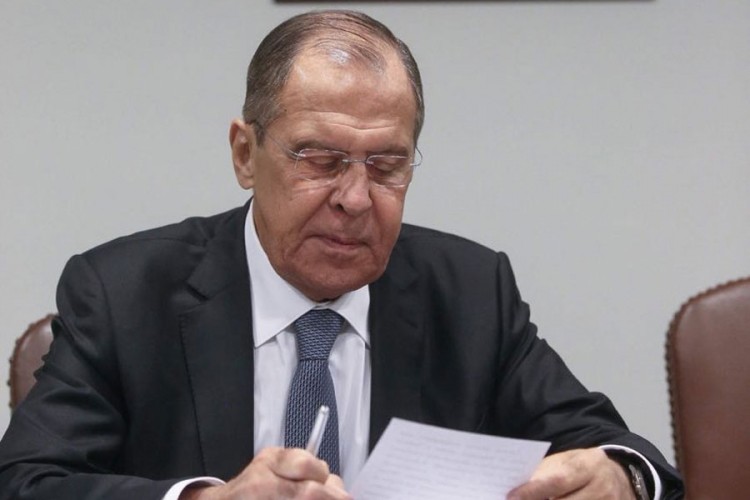 Lavrov: Makron pravi čovjek da NATO-u uspostavi dijagnozu