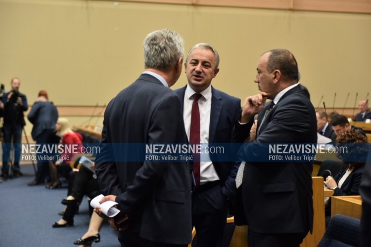 Borenović: Nepotrebna priča o nevažnim stvarima