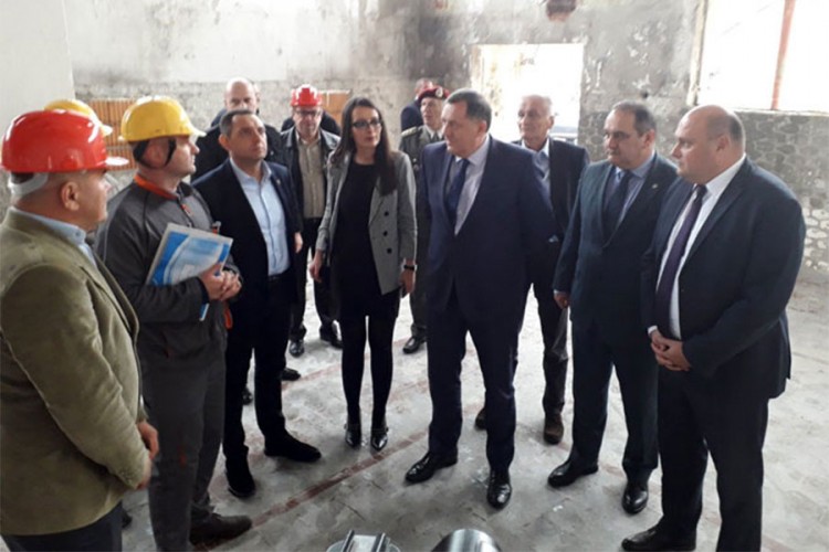 Dodik: Do kraja godine otvaranje novog pogona "Jumka"