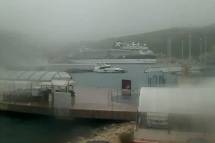 U Dubrovniku udari juga 143 km/h