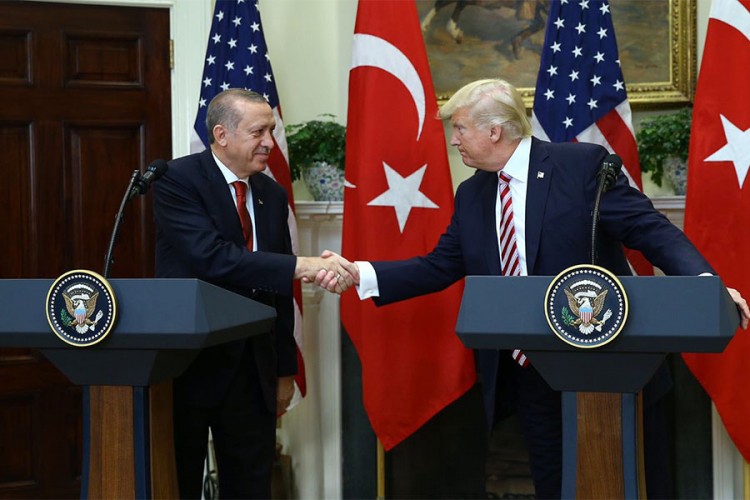 CNN: Samo se Tramp raduje Erdoanu