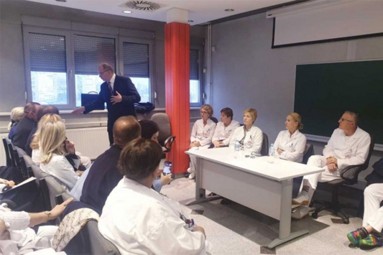 Hitan sastanak na KCUS-u, donesena odluka o štrajku