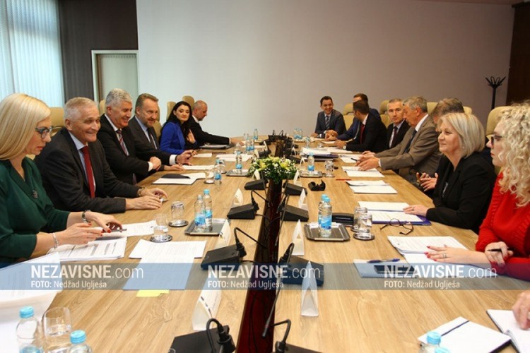 Čović i Zvizdić: Ohrabreni smo dešavanjima u vezi s formiranjem Vijeća ministara