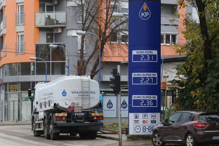 Počela trka za "Krajinapetrol"